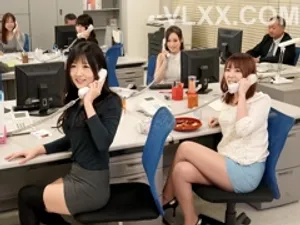 Ông xã suốt ngày say xỉn, Cô vợ vào nhà nghỉ với bạn gái cũ năm xưa